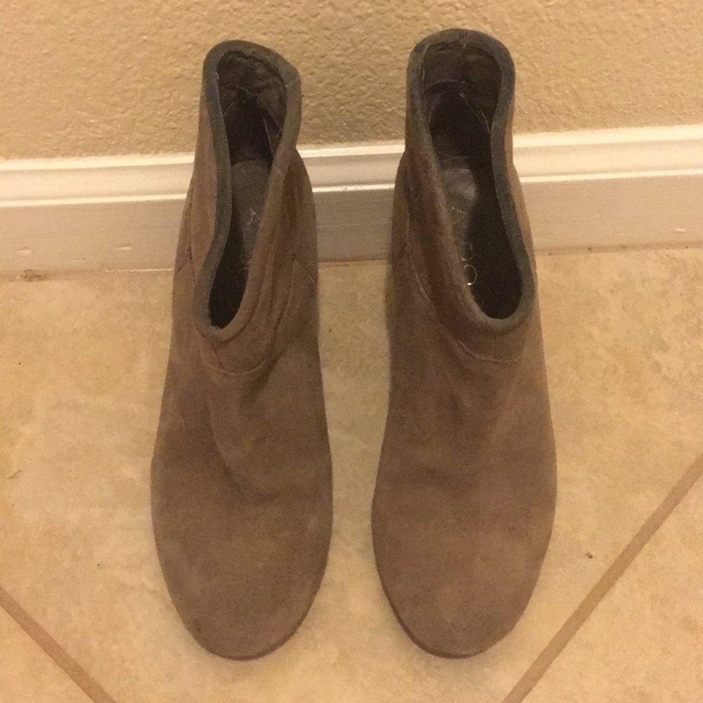 Aldo Booties Sz 6 1/2